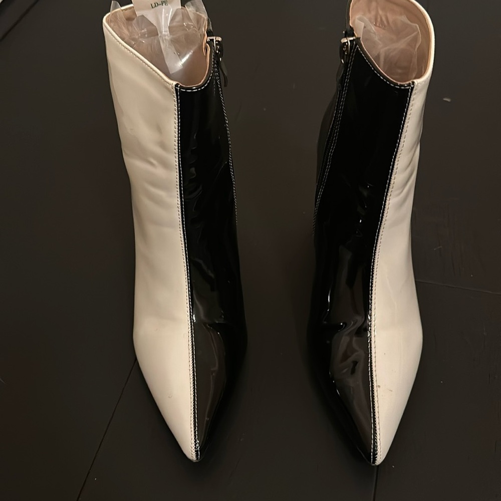 Mod black and white patent leather style ankle boots
